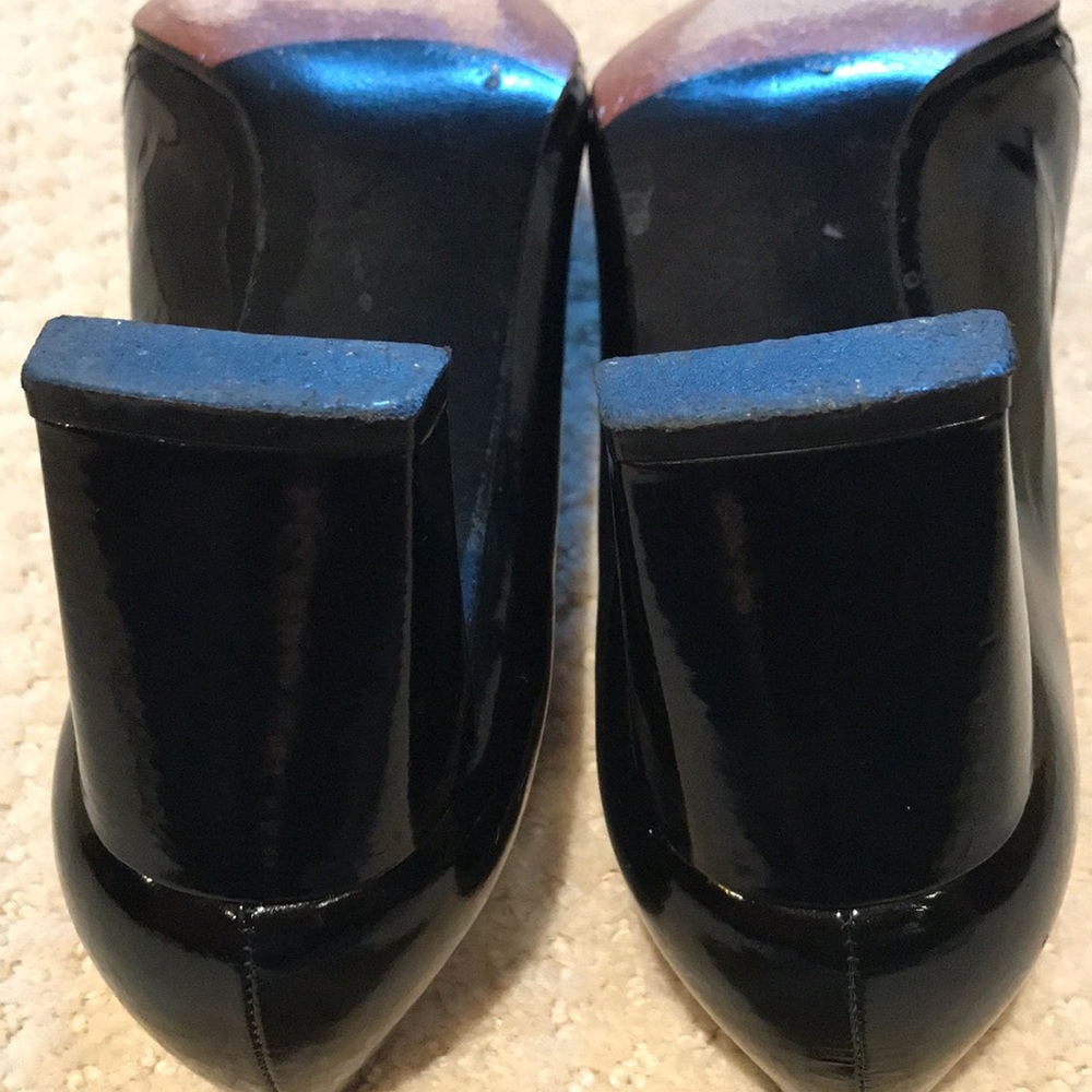 Stuart Weitzman Square Toe Heels Size 6 - image 8